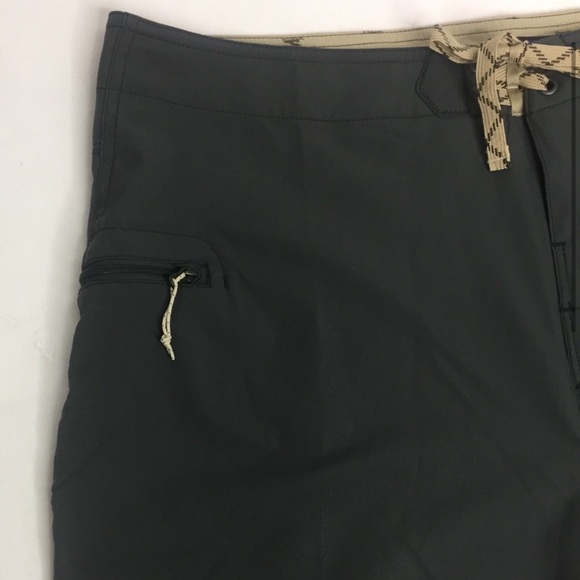 Patagonia Men’s charcoal Stretch Planing 10” inseam Board Shorts 40 - Picture 3 of 13